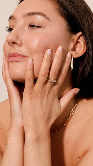 Caro Hoops