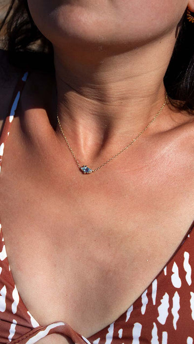 Aqua Divinus Pendant